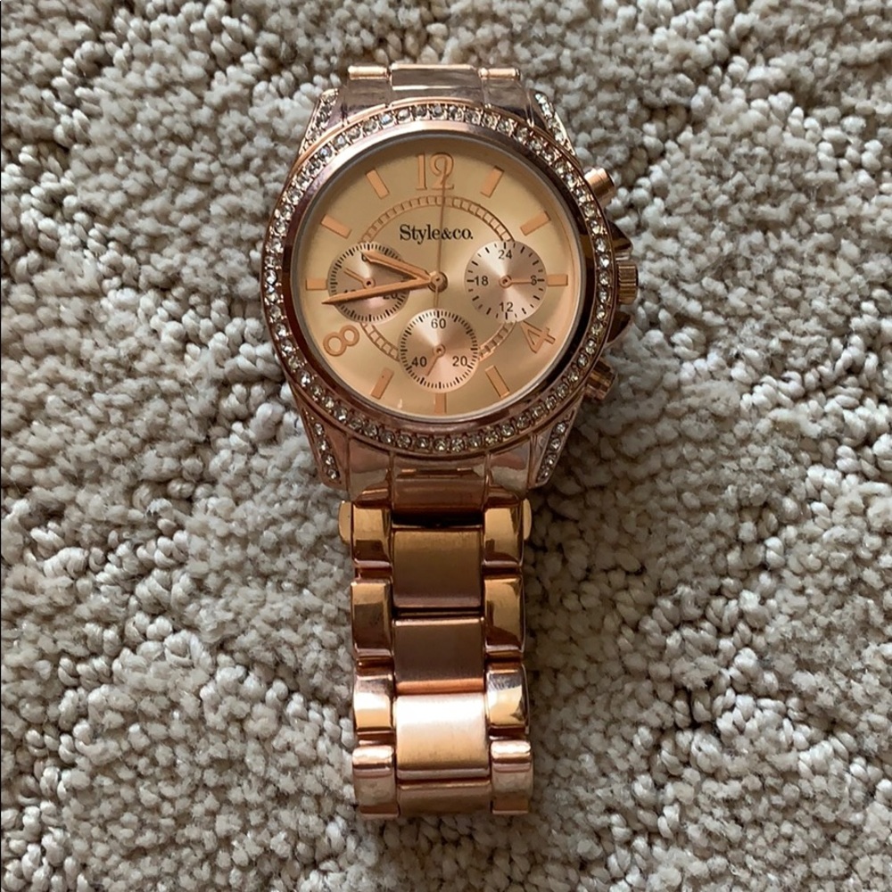 Watch - Picture 3 of 4